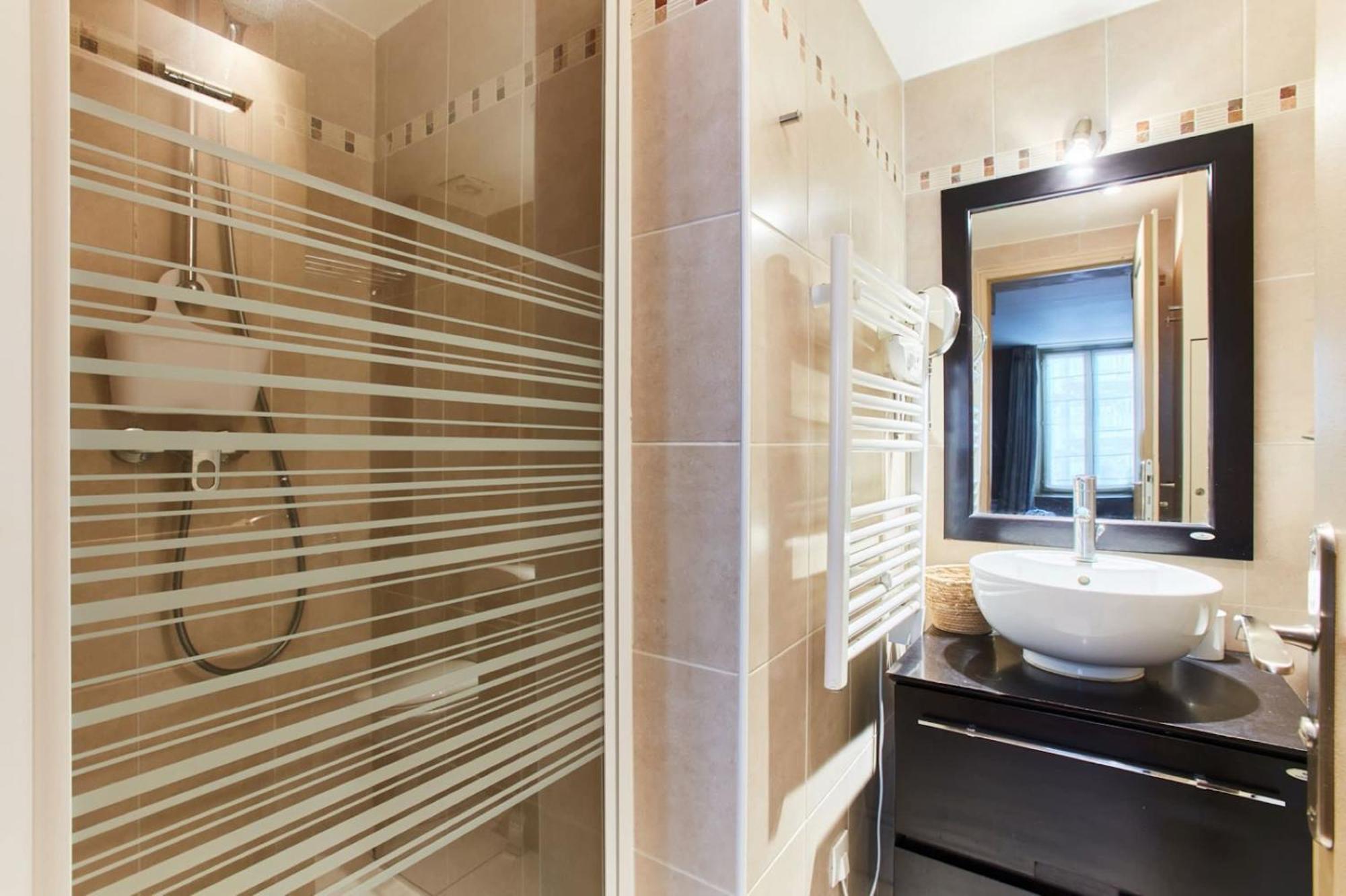 Latin Quarter - 1Br - Cityapartmentstay Paris Luaran gambar